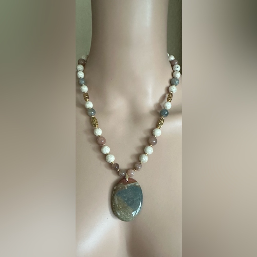22 inch Moonstone and Jasper bead necklace NWOT - Picture 14 of 16
